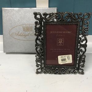 Jennifer Moore pewter swirl baroque frame 4” x 6” new in box‎